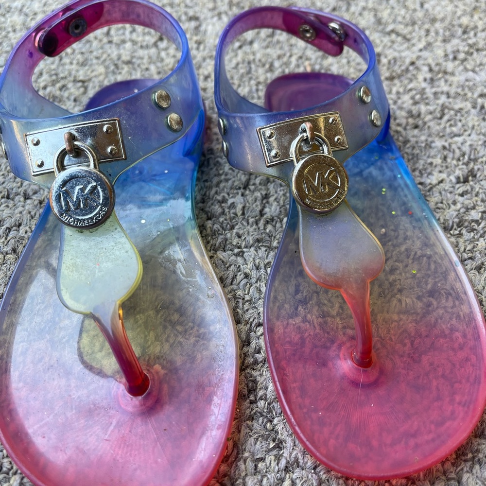 MK Rainbow Snap Button Sandels